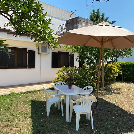 Villa A Casa Di Alfredo Depandance In *